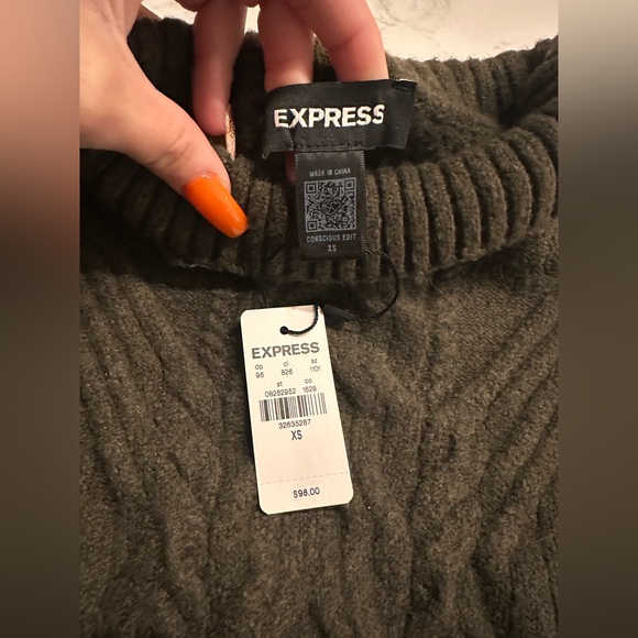 NWT Express Olive Green Cable Knit Sweater with Shoulder Cutouts - Size XS - Picture 8 of 10